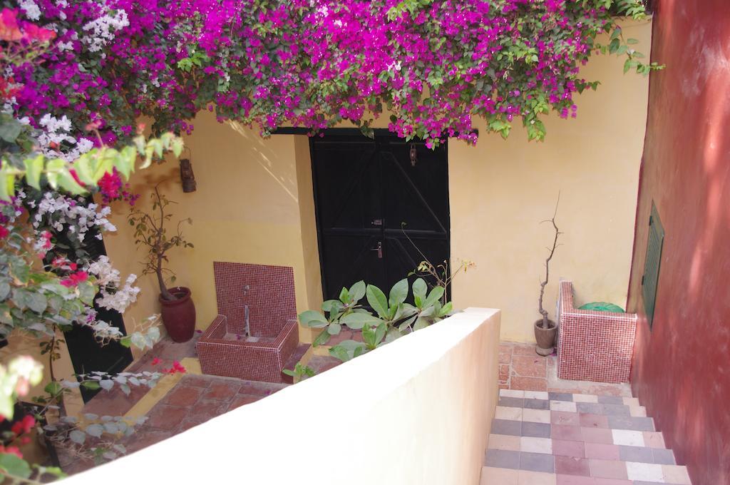 Maison Augustin Ly Gorée Habitación foto