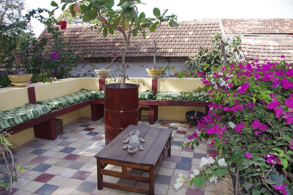 Maison Augustin Ly Gorée Habitación foto
