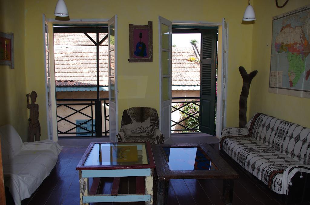 Maison Augustin Ly Gorée Habitación foto