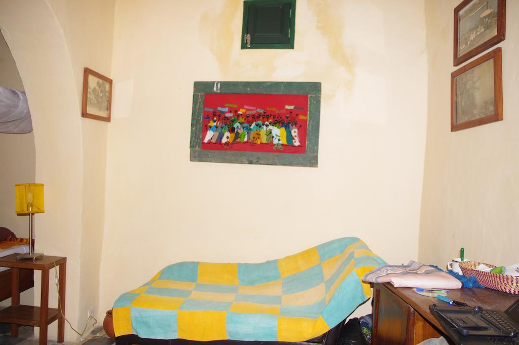 Maison Augustin Ly Gorée Habitación foto